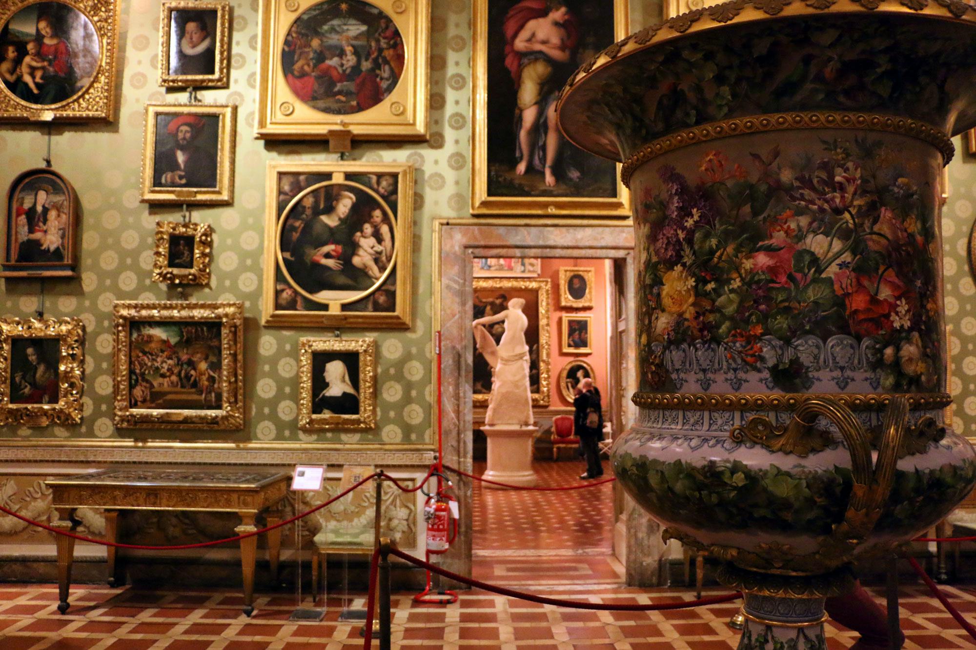 Palatine Gallery And Royal Apartments At The Pitti Palace In