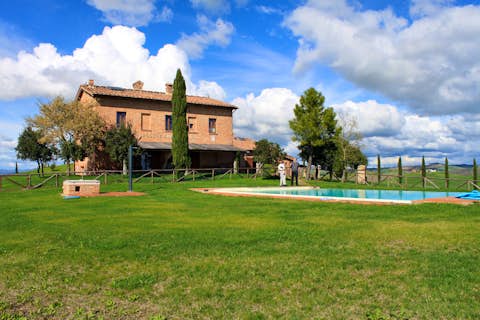 Accommodation In Tuscany Farmhouses Villas B B Apartments For Rent